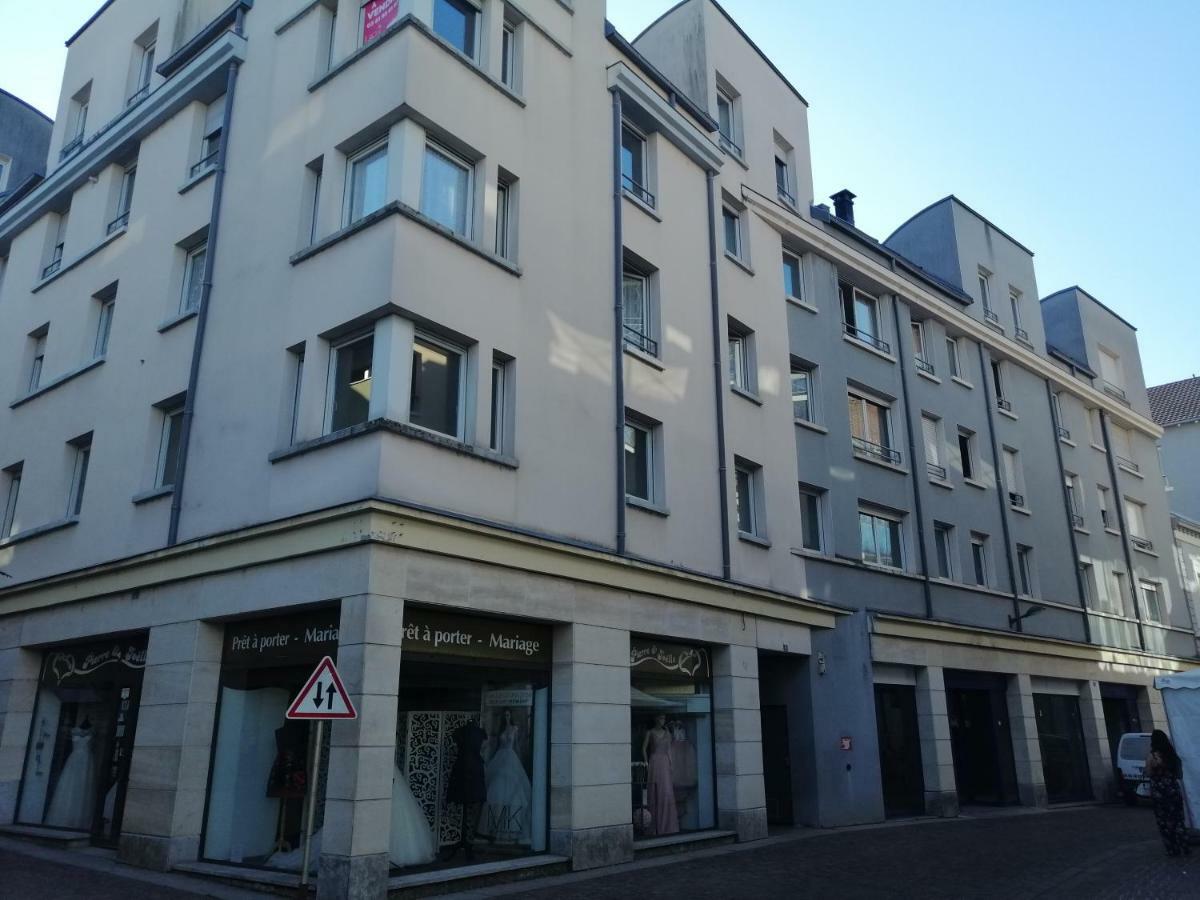 Le Petit Velotte - Un Cocon En Coeur De Ville Apartment Montbeliard Luaran gambar